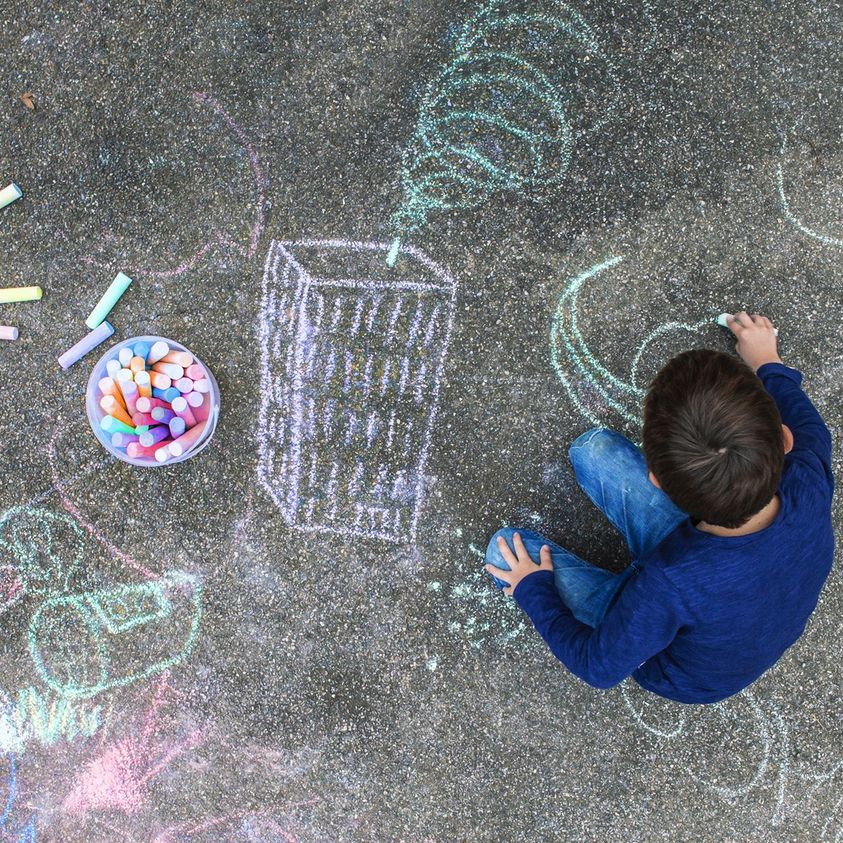 A child-friendly city, where differences and isolation leave room for culture and aggregation. The right of children to grow in places that meet their needs, with inclusive services and concrete opportunities.